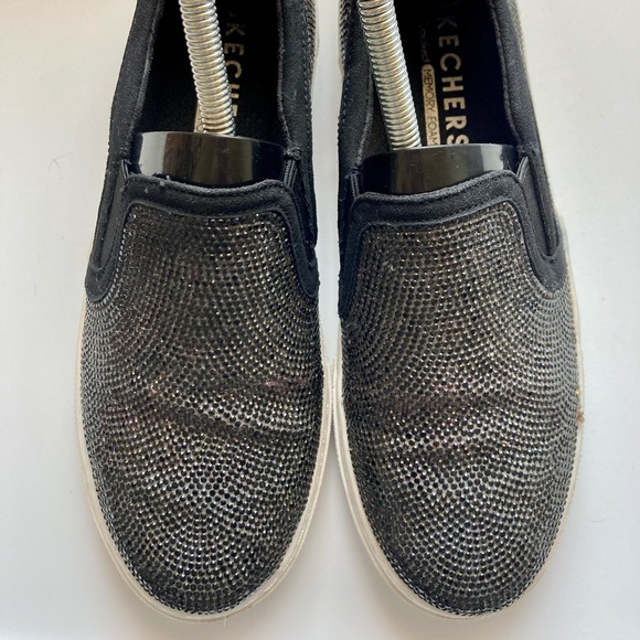 skechers goldie flashow black